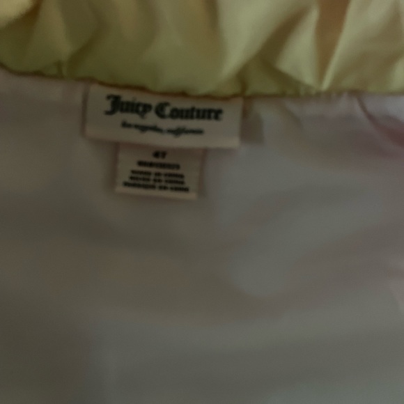 Beautiful juicy couture vest for little girl - Picture 2 of 3